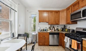 12 Foster 8, Boston, MA 02109