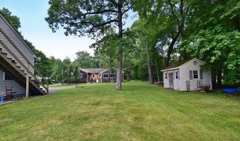 85 Maple St, Bellingham, MA 02019