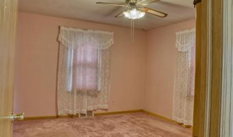 921 W WEILAND Ave, Appleton, WI 54914