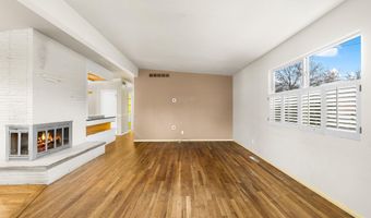 562 S Victoria Dr, Boise, ID 83705