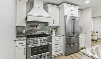 1208 Tarrington Ave, Charlotte, NC 28205