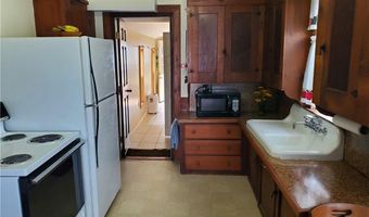 95 Mohawk St, Coventry, RI 02816