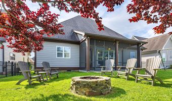 11031 Prairie Lake Dr, Apison, TN 37302