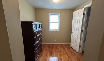 131 Lansworth Dr, Austinville, VA 24312