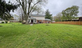8552 Trails Run Rd, Indianapolis, IN 46217