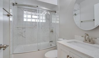 1334 Miller Ave, Ann Arbor, MI 48103
