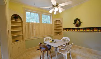 800 W Commerce St, Aberdeen, MS 39730