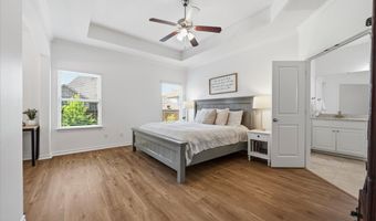 214 Parkview Dr, Aledo, TX 76008