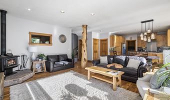 17130 Mayfield Dr, Bend, OR 97707