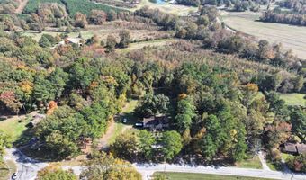 903 Rocky Springs Rd, Beech Bluff, TN 38313