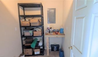 272 Meadow Rd, Asheboro, NC 27205