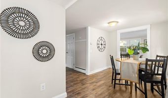 280 Long St, Warwick, RI 02886