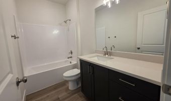 578 N Curlew Dr, Ammon, ID 83406