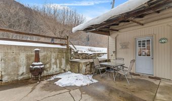 S2232 State Road 35, Alma, WI 54610