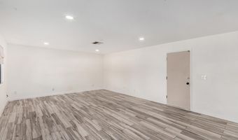 682 W GAIL Dr, Chandler, AZ 85225