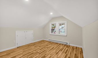 539 Old Town Rd, Bridgeport, CT 06606