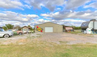 3918 S 4th St, Chickasha, OK 73018