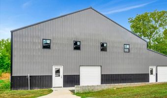 415 S Piper Ave, Ash Grove, MO 65604