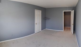 5927 QUANTRELL Ave #204, Alexandria, VA 22312