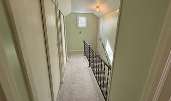 627 1st St, Nashwauk, MN 55769