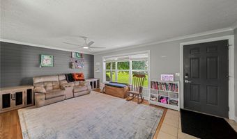 350 Townline Rd, Aurora, OH 44202
