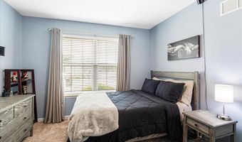 1456 Red Oak Plantation Dr, Ballwin, MO 63021