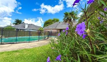 358 W SHORE Dr, Alexandria, LA 71303