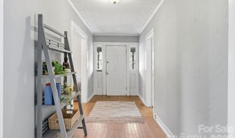 21 Clemmons St, Asheville, NC 28801