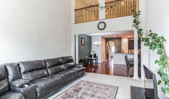 41673 MCMONAGLE Sq, Aldie, VA 20105