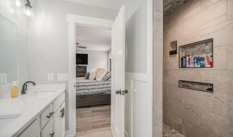 1749 Fairview Dr, Allegan, MI 49010