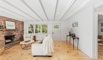 95 Capstan St, Jamestown, RI 02835