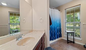 2 Creetown Cir, Bella Vista, AR 72715