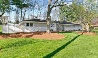 53 Barry Rd, Worcester, MA 01609