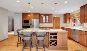 6110 Country Lane Cir, Anchorage, AK 99504