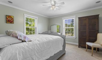 4229 21st Ave, Bay St. Louis, MS 39520