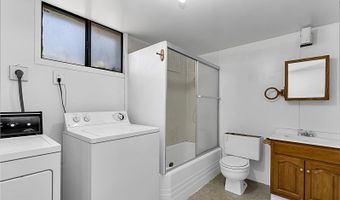 1301 E FOX FARM Rd, Cheyenne, WY 82009