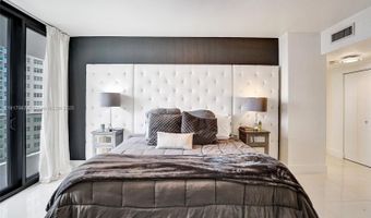 20281 E Country Club Dr 1114, Aventura, FL 33180