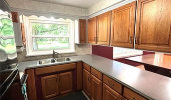 1961 Killian Rd, Akron, OH 44312