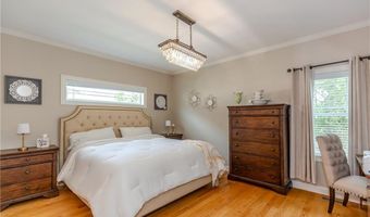 160 Allegra Ln, North Kingstown, RI 02852