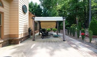 217 Falling Shoals Dr, Athens, GA 30605