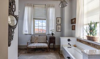 505 2nd St 301, Macon, GA 31201