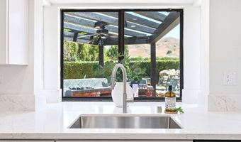 27833 Via Amistosa, Agoura Hills, CA 91301