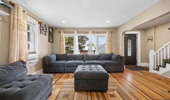 26 Liberty St, Andover, NJ 07801