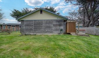 1260 JACKSON Ave SW, Bandon, OR 97411