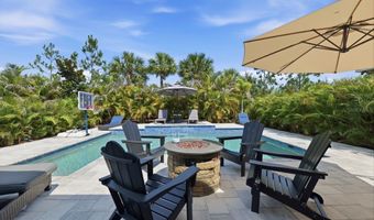 5554 SILVER SUN Dr, Apollo Beach, FL 33572