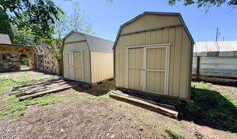605 N 3rd St, Alpine, TX 79830