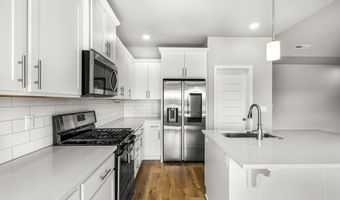 4722 ROYAL Dr, Albany, OR 97321