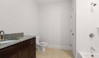 360 W 2nd 11, Boston, MA 02127