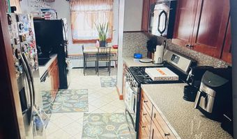 127 W 55TH St, Bayonne, NJ 07002