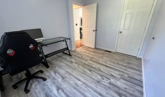 19 W Shore Ave, Manchester, NH 03109